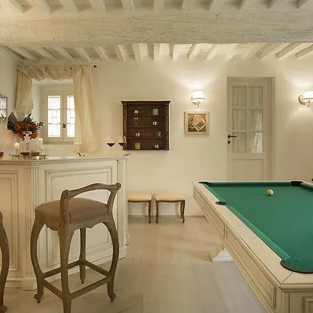 Del Fattore Villa *